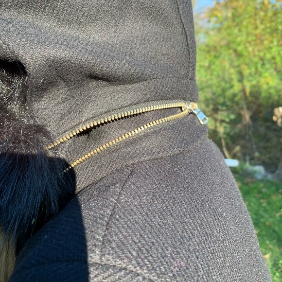 Zara black 75% wool winter jacket coat hood with black fur buckles zipper pocket - Picture 6 of 14